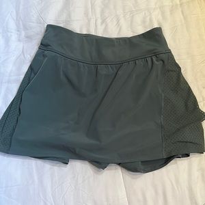 Spanx Get Moving Skort in Sage
